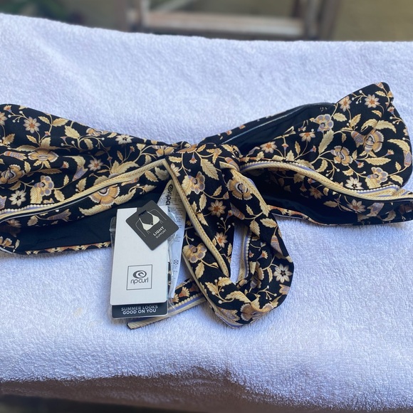 Rip Curl bikini set summer Looks Good on You 🌞👒 - Picture 8 of 12